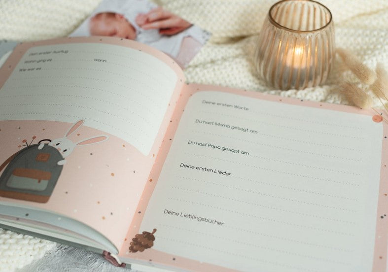 LACHENTUTGUT Babybuch - "Mein erstes Jahr"